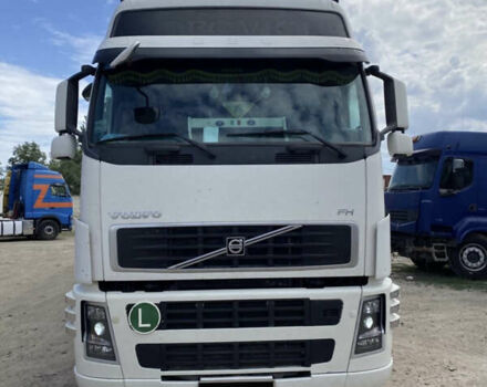 Белый Вольво FH 13, объемом двигателя 0 л и пробегом 2 тыс. км за 15000 $, фото 15 на Automoto.ua