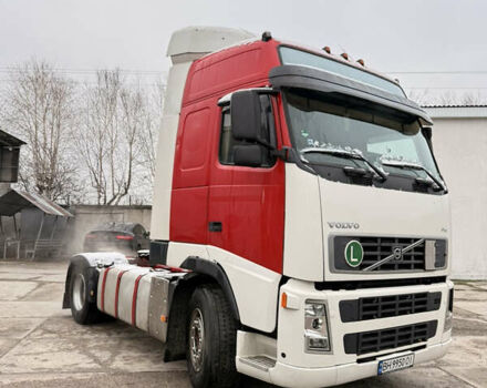 Белый Вольво FH 13, объемом двигателя 12.9 л и пробегом 1 тыс. км за 11000 $, фото 1 на Automoto.ua