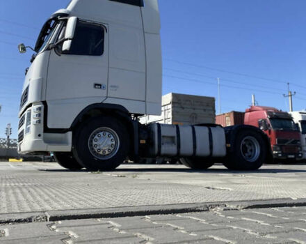 Белый Вольво FH 13, объемом двигателя 0 л и пробегом 2 тыс. км за 15000 $, фото 10 на Automoto.ua