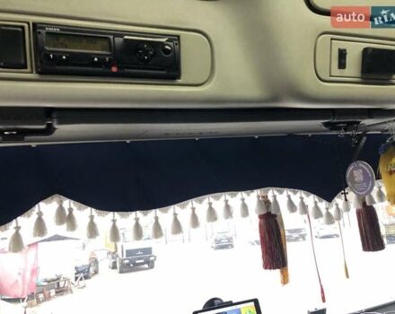 Белый Вольво FH 13, объемом двигателя 12.8 л и пробегом 1 тыс. км за 11400 $, фото 9 на Automoto.ua