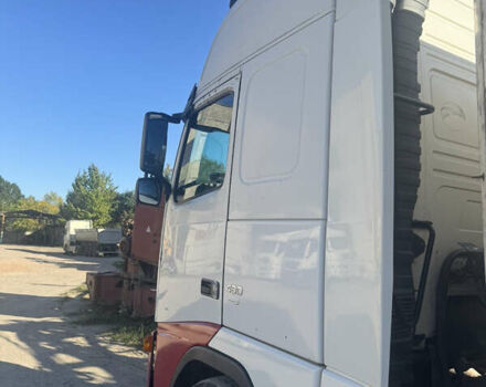 Вольво FH 13 2008 в Ивано-Франковске на Automoto.ua Белый Вольво FH 13, объемом двигателя 12.78 л и пробегом 790 тыс. км за 13955 $, фото 12 на Automoto.ua