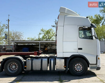 Белый Вольво FH 13, объемом двигателя 12.78 л и пробегом 1 тыс. км за 12500 $, фото 4 на Automoto.ua