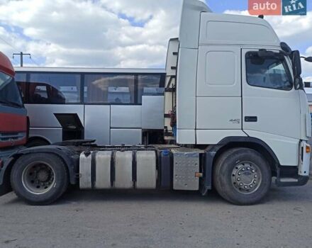 Білий Вольво FH 13, об'ємом двигуна 12.6 л та пробігом 1 тис. км за 12500 $, фото 6 на Automoto.ua