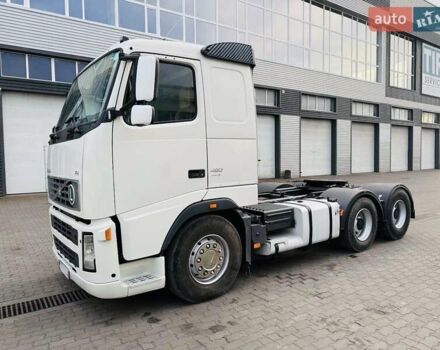 Белый Вольво FH 13, объемом двигателя 0 л и пробегом 764 тыс. км за 37500 $, фото 1 на Automoto.ua