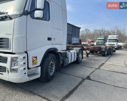 Белый Вольво FH 13, объемом двигателя 12.9 л и пробегом 1 тыс. км за 12500 $, фото 8 на Automoto.ua