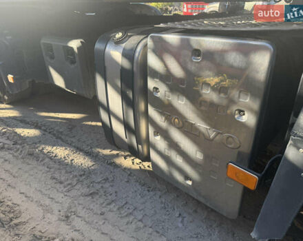 Вольво FH 13 2008 в Ивано-Франковске на Automoto.ua Белый Вольво FH 13, объемом двигателя 12.78 л и пробегом 790 тыс. км за 13955 $, фото 7 на Automoto.ua