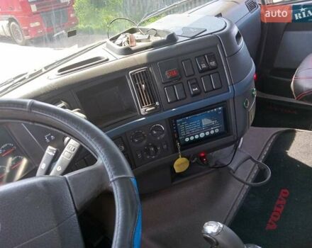 Белый Вольво FH 13, объемом двигателя 0 л и пробегом 1 тыс. км за 35000 $, фото 9 на Automoto.ua