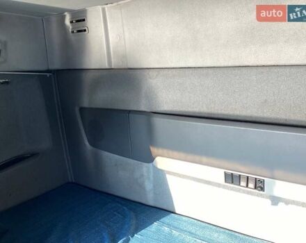 Белый Вольво FH 13, объемом двигателя 12.78 л и пробегом 10 тыс. км за 17500 $, фото 6 на Automoto.ua