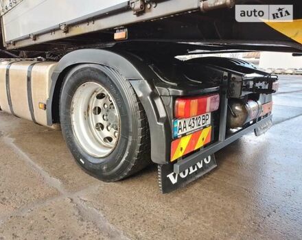 Белый Вольво FH 13, объемом двигателя 13 л и пробегом 612 тыс. км за 35000 $, фото 5 на Automoto.ua
