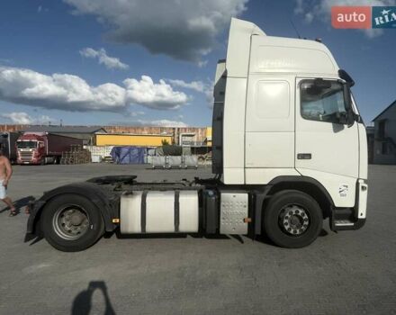 Білий Вольво FH 13, об'ємом двигуна 12 л та пробігом 1 тис. км за 16500 $, фото 4 на Automoto.ua