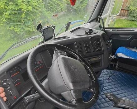 Белый Вольво FH 13, объемом двигателя 12.78 л и пробегом 115 тыс. км за 20000 $, фото 12 на Automoto.ua