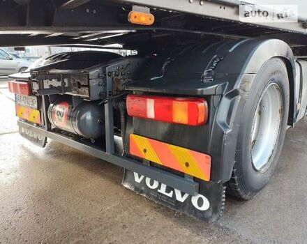 Белый Вольво FH 13, объемом двигателя 13 л и пробегом 612 тыс. км за 35000 $, фото 4 на Automoto.ua