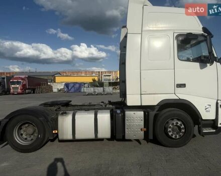 Белый Вольво FH 13, объемом двигателя 12.6 л и пробегом 1 тыс. км за 15500 $, фото 1 на Automoto.ua