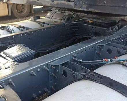 Белый Вольво FH 13, объемом двигателя 12.9 л и пробегом 200 тыс. км за 23500 $, фото 18 на Automoto.ua