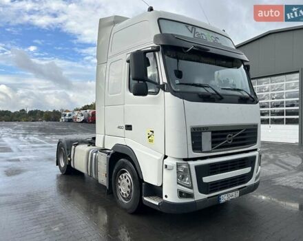 Білий Вольво FH 13, об'ємом двигуна 12.78 л та пробігом 2 тис. км за 16000 $, фото 2 на Automoto.ua