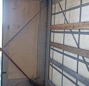 Белый Вольво FH 13, объемом двигателя 12.9 л и пробегом 200 тыс. км за 23500 $, фото 12 на Automoto.ua