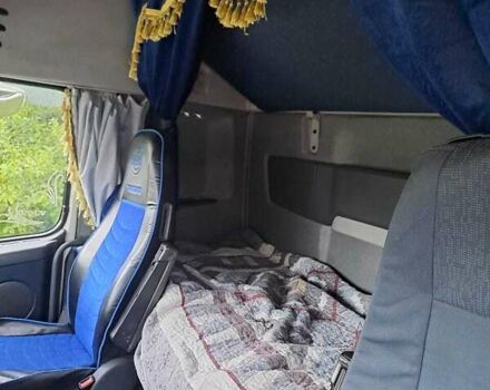 Белый Вольво FH 13, объемом двигателя 12.78 л и пробегом 115 тыс. км за 20000 $, фото 9 на Automoto.ua