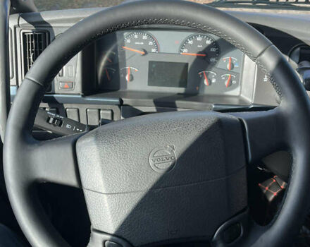 Белый Вольво FH 13, объемом двигателя 12.6 л и пробегом 1 тыс. км за 26000 $, фото 14 на Automoto.ua