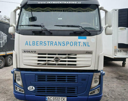 Белый Вольво FH 13, объемом двигателя 12.78 л и пробегом 115 тыс. км за 20000 $, фото 1 на Automoto.ua