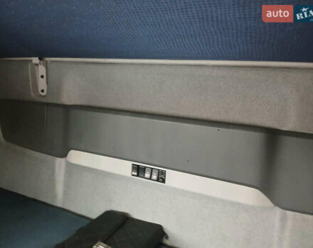 Белый Вольво FH 13, объемом двигателя 12.78 л и пробегом 115 тыс. км за 20000 $, фото 4 на Automoto.ua