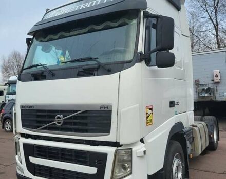 Белый Вольво FH 13, объемом двигателя 12.8 л и пробегом 1 тыс. км за 21000 $, фото 7 на Automoto.ua
