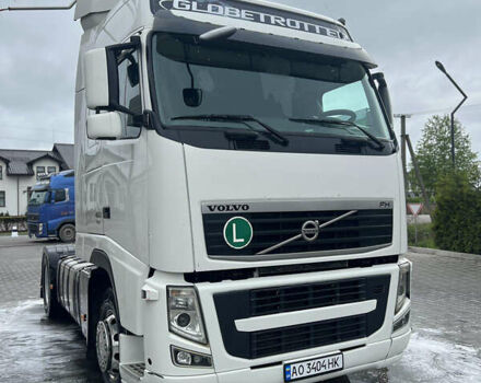 Белый Вольво FH 13, объемом двигателя 12.9 л и пробегом 1 тыс. км за 18000 $, фото 2 на Automoto.ua
