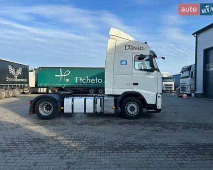 Белый Вольво FH 13, объемом двигателя 12.9 л и пробегом 986 тыс. км за 22800 $, фото 3 на Automoto.ua