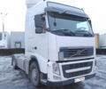 Білий Вольво FH 13, об'ємом двигуна 13 л та пробігом 867 тис. км за 26800 $, фото 1 на Automoto.ua
