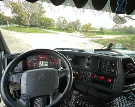 Вольво FH 13 2013 в Болграде на Automoto.ua Белый Вольво FH 13, объемом двигателя 12.78 л и пробегом 1 тыс. км за 25500 $, фото 14 на Automoto.ua