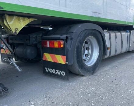 Белый Вольво FH 13, объемом двигателя 12.78 л и пробегом 830 тыс. км за 20888 $, фото 10 на Automoto.ua