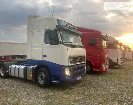 Белый Вольво FH 13, объемом двигателя 12.9 л и пробегом 60 тыс. км за 33012 $, фото 14 на Automoto.ua