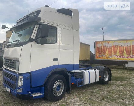 Белый Вольво FH 13, объемом двигателя 12.9 л и пробегом 60 тыс. км за 33012 $, фото 6 на Automoto.ua