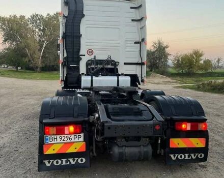 Вольво FH 13 2013 в Болграде на Automoto.ua Белый Вольво FH 13, объемом двигателя 12.78 л и пробегом 1 тыс. км за 25500 $, фото 7 на Automoto.ua