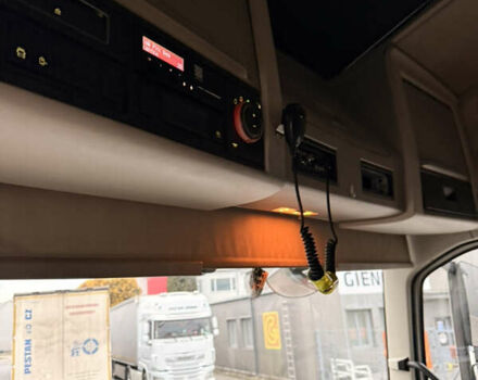 Білий Вольво FH 13, об'ємом двигуна 12.9 л та пробігом 1 тис. км за 28961 $, фото 20 на Automoto.ua