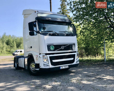 Вольво FH 13 2013 в Дрогобыче на Automoto.ua Белый Вольво FH 13, объемом двигателя 12 л и пробегом 150 тыс. км за 23150 $, фото 15 на Automoto.ua