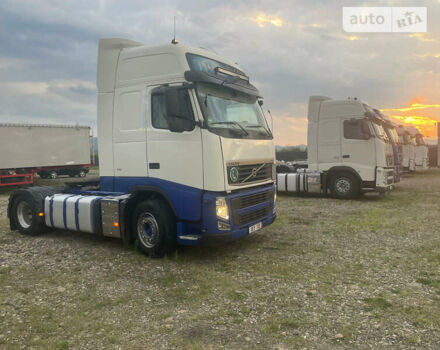 Белый Вольво FH 13, объемом двигателя 12.9 л и пробегом 60 тыс. км за 33012 $, фото 16 на Automoto.ua