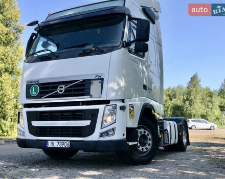 Вольво FH 13 2013 в Дрогобыче на Automoto.ua Белый Вольво FH 13, объемом двигателя 12 л и пробегом 150 тыс. км за 23150 $, фото 8 на Automoto.ua
