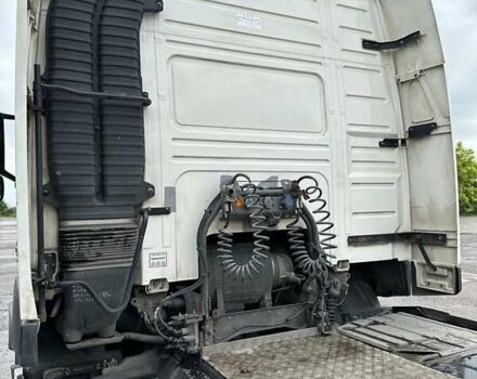Белый Вольво FH 13, объемом двигателя 12.78 л и пробегом 1 тыс. км за 25000 $, фото 11 на Automoto.ua