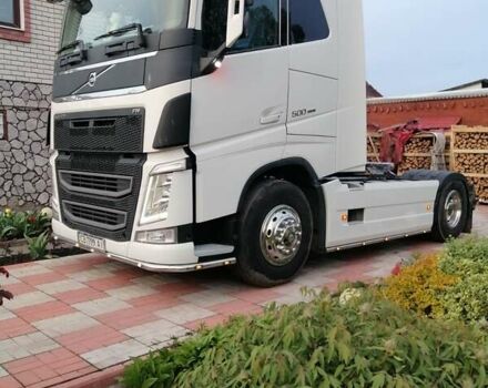 Белый Вольво FH 13, объемом двигателя 12.78 л и пробегом 643 тыс. км за 37000 $, фото 7 на Automoto.ua