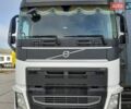 Білий Вольво FH 13, об'ємом двигуна 0 л та пробігом 977 тис. км за 40705 $, фото 1 на Automoto.ua