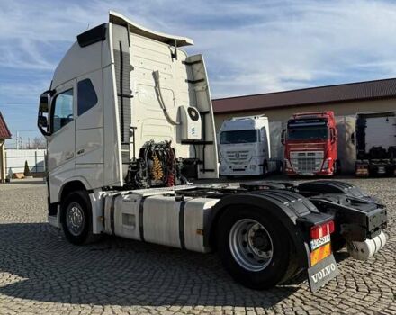 Білий Вольво FH 13, об'ємом двигуна 12.78 л та пробігом 840 тис. км за 32000 $, фото 7 на Automoto.ua