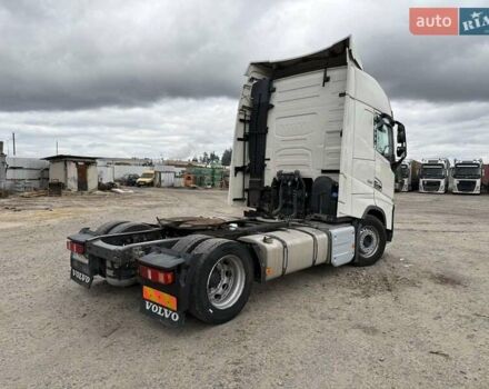 Белый Вольво FH 13, объемом двигателя 12.8 л и пробегом 1 тыс. км за 23800 $, фото 16 на Automoto.ua