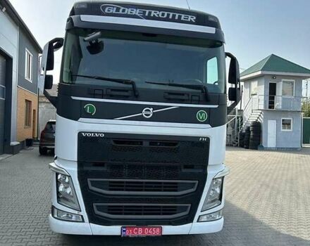 Белый Вольво FH 13, объемом двигателя 13 л и пробегом 948 тыс. км за 30100 $, фото 8 на Automoto.ua