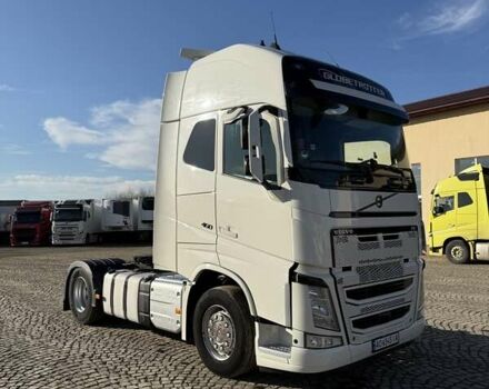 Білий Вольво FH 13, об'ємом двигуна 12.78 л та пробігом 840 тис. км за 32000 $, фото 4 на Automoto.ua