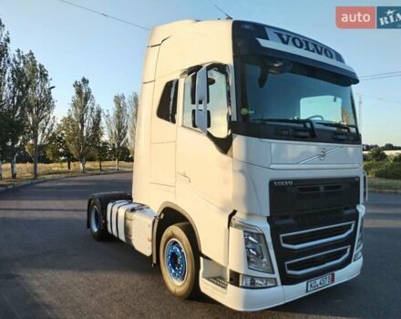 Белый Вольво FH 13, объемом двигателя 0 л и пробегом 809 тыс. км за 36000 $, фото 25 на Automoto.ua