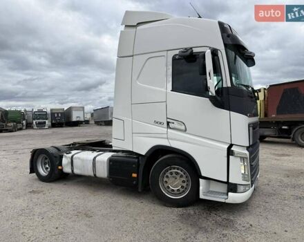 Белый Вольво FH 13, объемом двигателя 0 л и пробегом 1 тыс. км за 23800 $, фото 26 на Automoto.ua