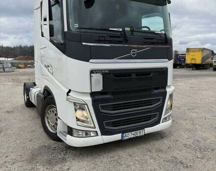 Белый Вольво FH 13, объемом двигателя 0 л и пробегом 1 тыс. км за 23800 $, фото 3 на Automoto.ua