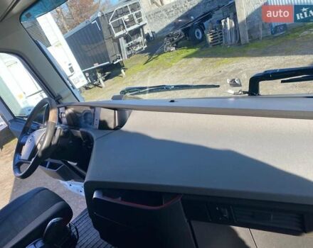 Белый Вольво FH 13, объемом двигателя 12.9 л и пробегом 780 тыс. км за 39500 $, фото 38 на Automoto.ua