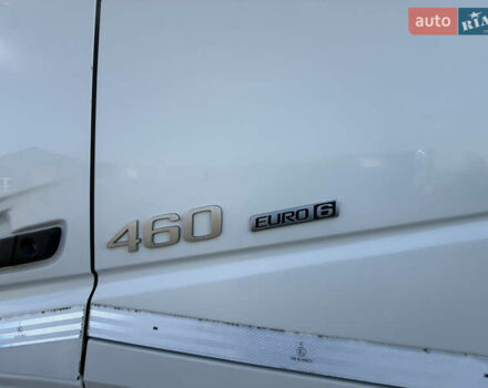 Белый Вольво FH 13, объемом двигателя 0 л и пробегом 670 тыс. км за 38500 $, фото 3 на Automoto.ua