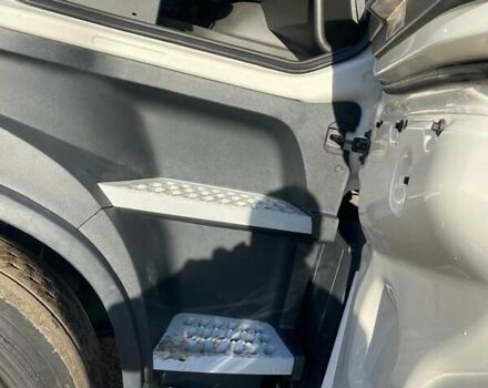 Белый Вольво FH 13, объемом двигателя 12.9 л и пробегом 780 тыс. км за 39500 $, фото 9 на Automoto.ua